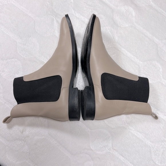 Everlane Womens Italian Leather Chelsea Boots Tan Black Square Toe Ankle Size 9 - Picture 6 of 11